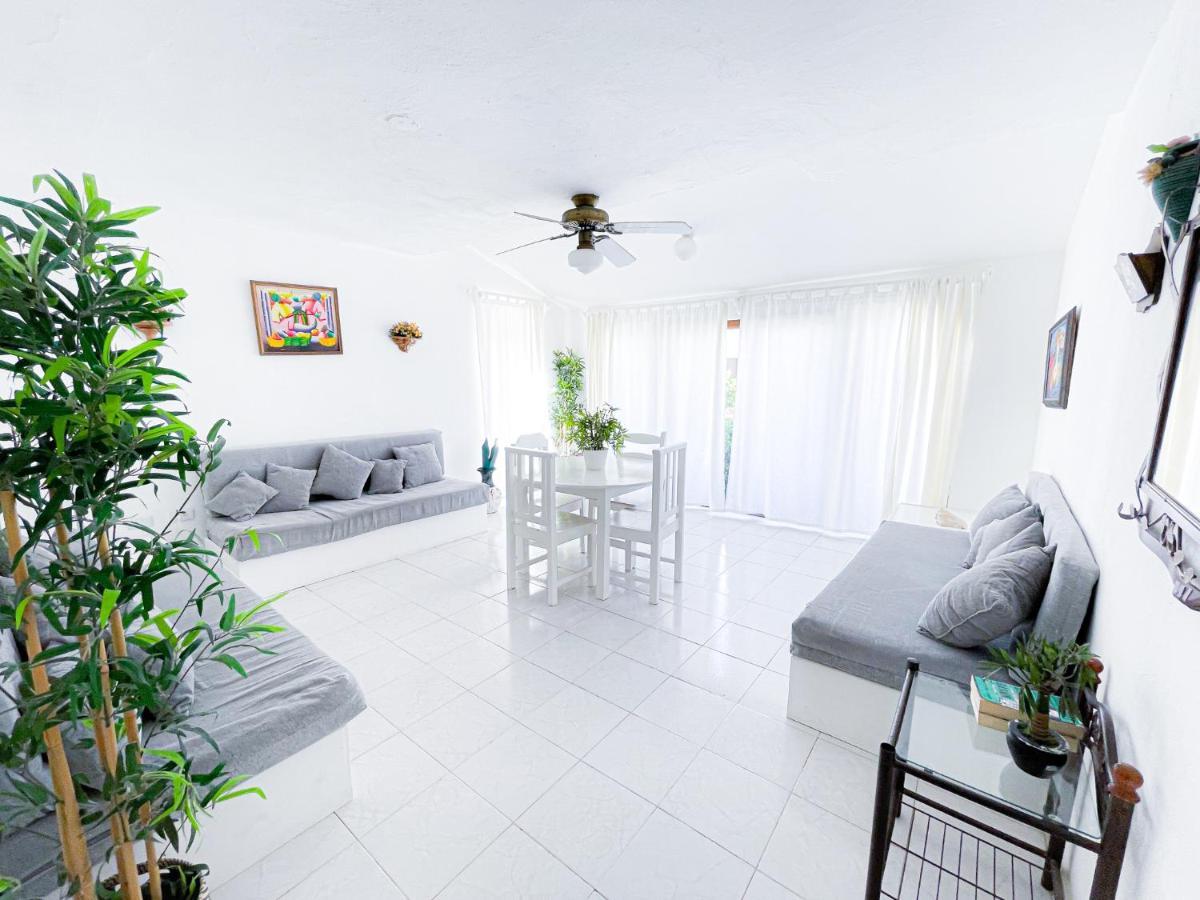 Villas & Apartments Vacation Hotel Rentals Long Term Bavaro Los Corales Punta Cana Bagian luar foto